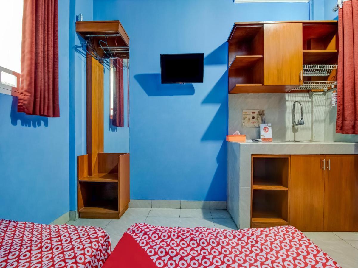 Oyo 3750 Elder Guest House Bandung Buitenkant foto